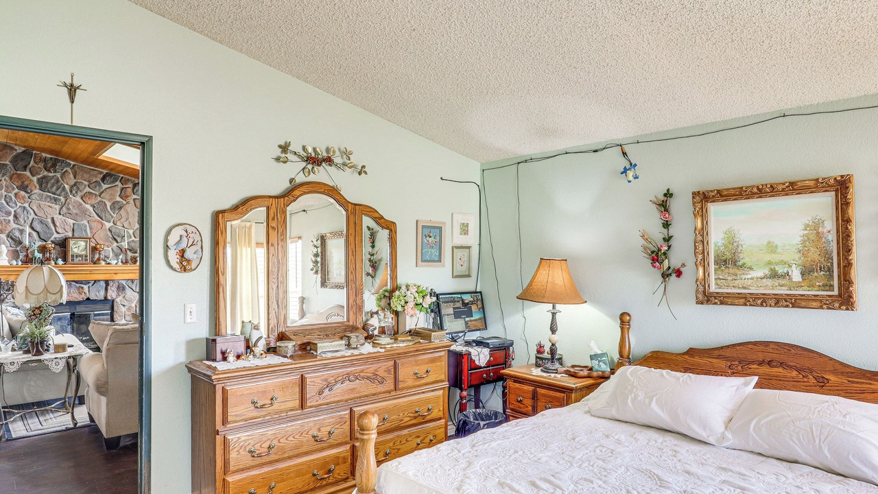 Photo of Bedroom in Dolan Springs