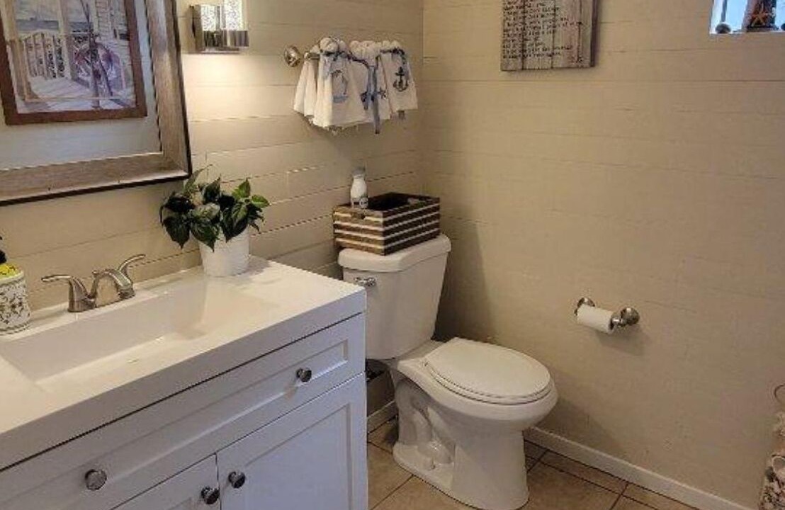 Photo of Bathroom in Willits