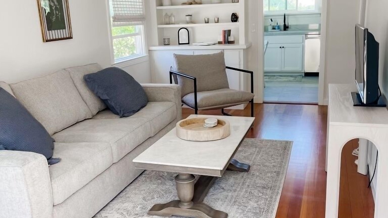 Photo of Livingroom in St. Helena