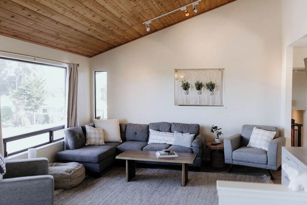 Photo of Livingroom in Baywood-Los Osos