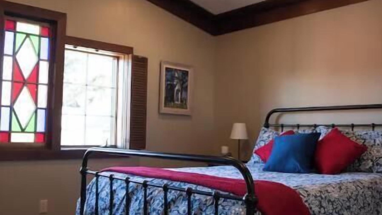 Photo of Bedroom in Arcata
