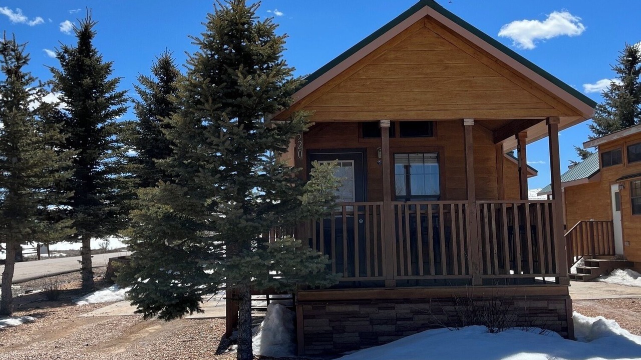 Photo of Outdoor in Mammoth Creek