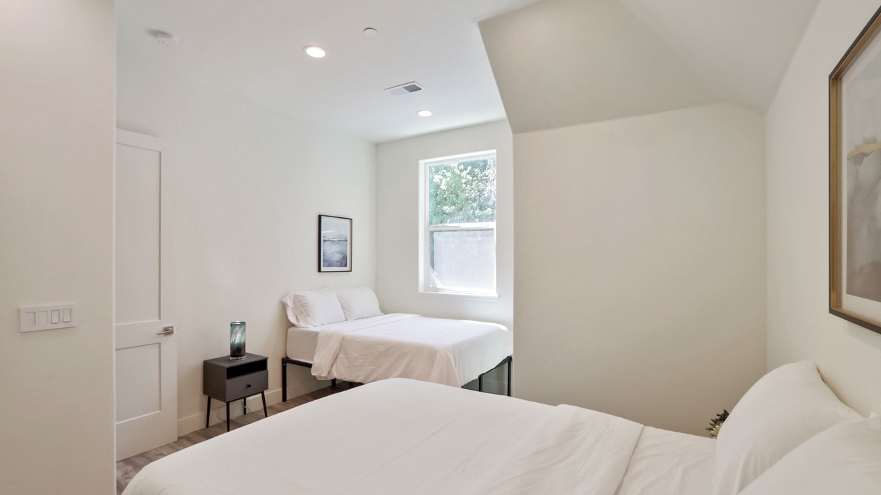 Photo of Bedroom in Central Davis