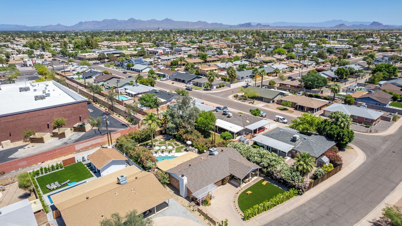 Photo of Outdoor in Scottsdale Estates Nine