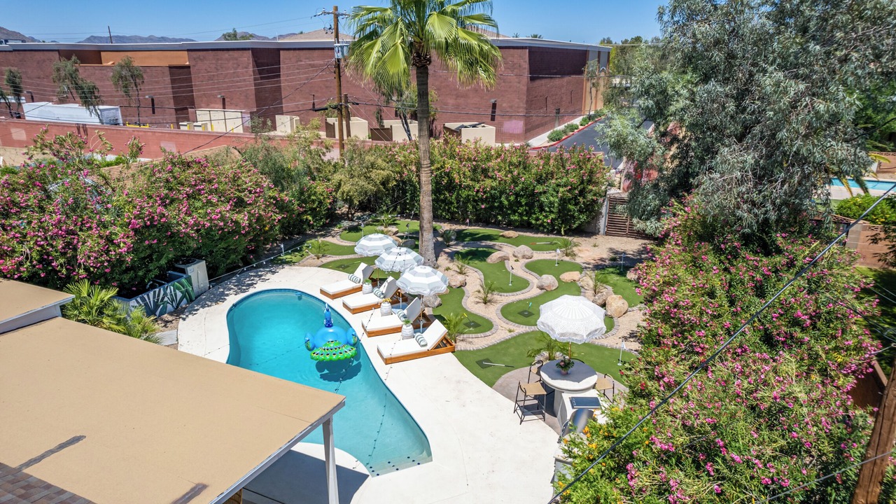 Photo of Outdoor in Scottsdale Estates Nine