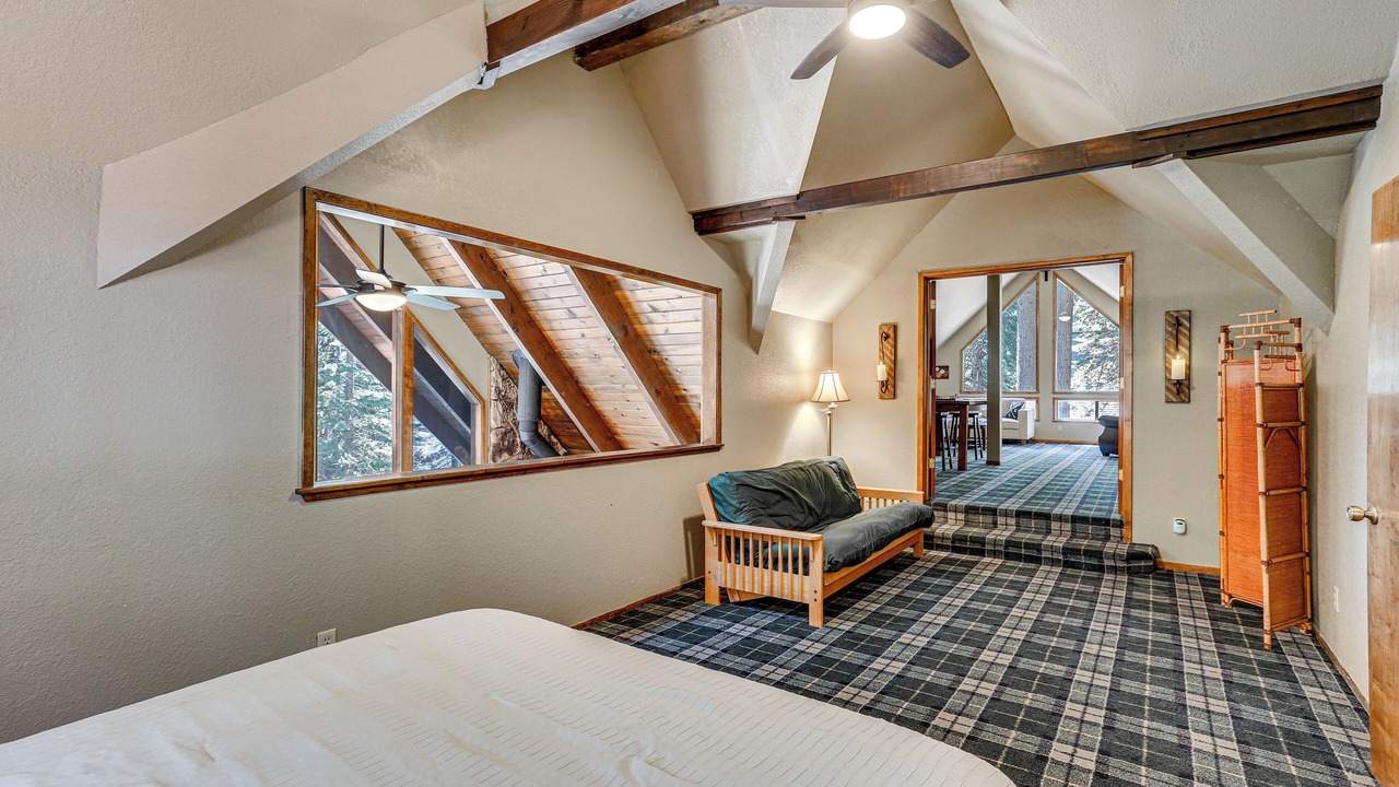Photo of Bedroom in Lake Almanor Country Club