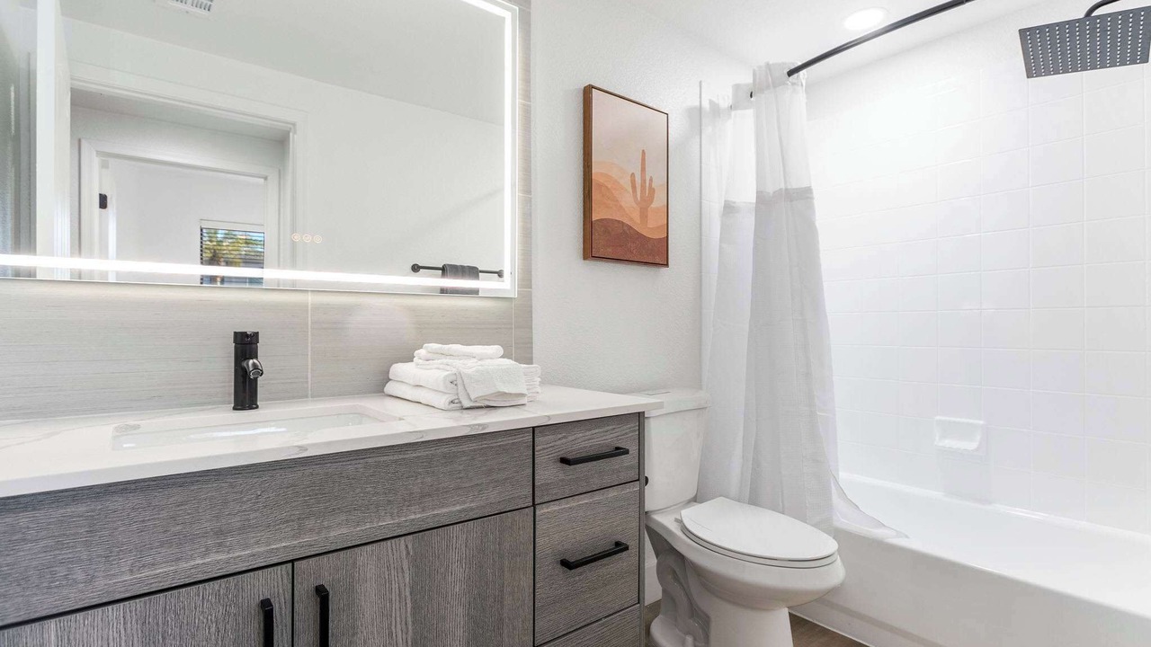 Photo of Bathroom in Desert Paradise Estates