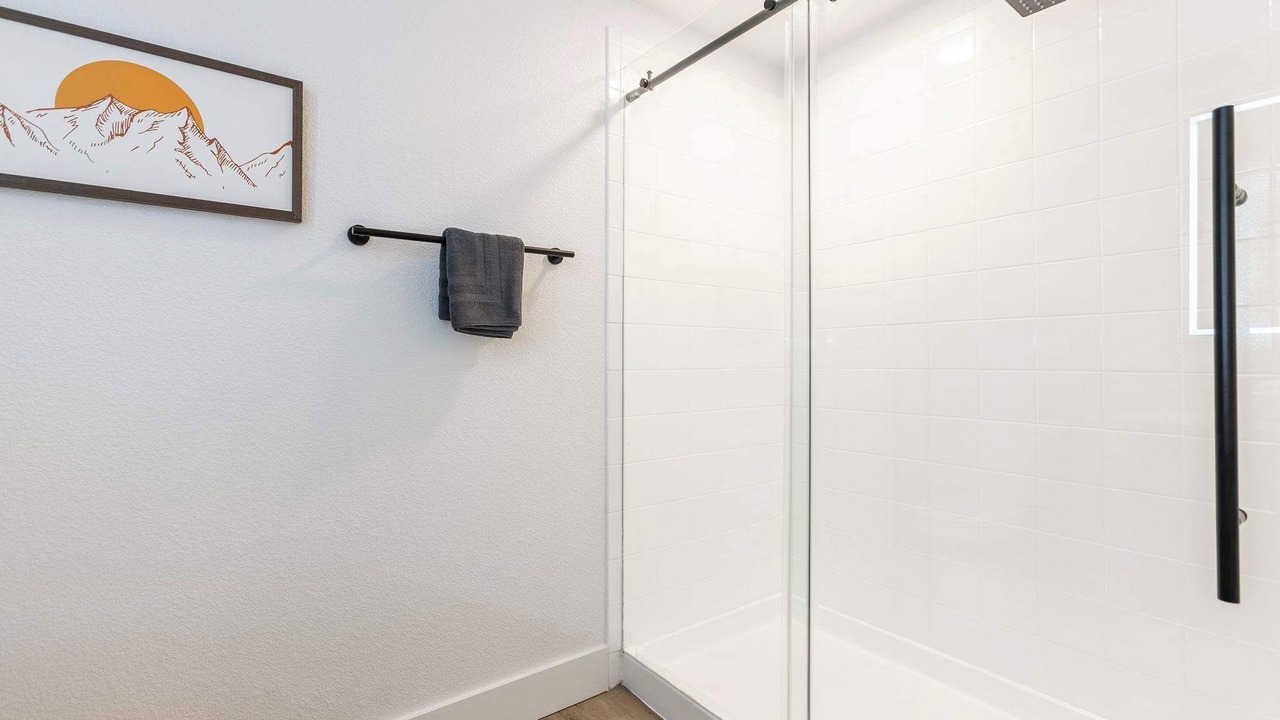 Photo of Bathroom in Desert Paradise Estates