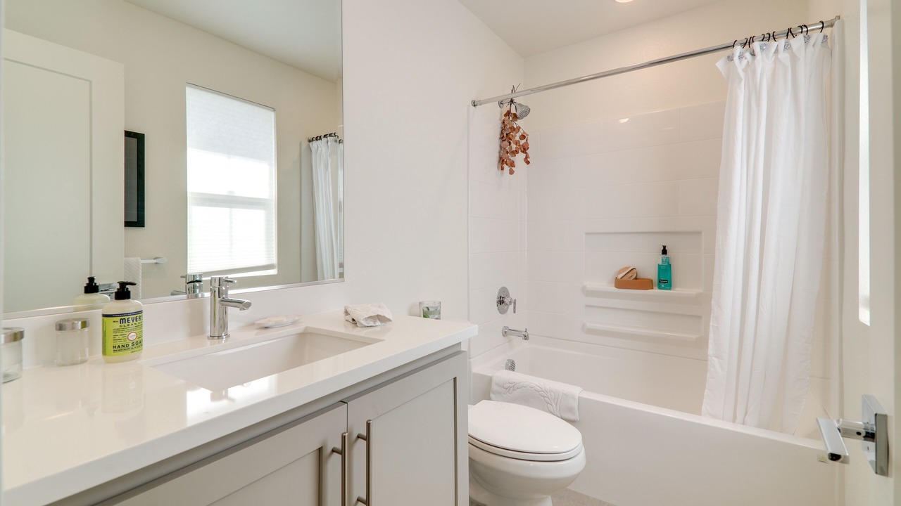 Photo of Bathroom in Newark