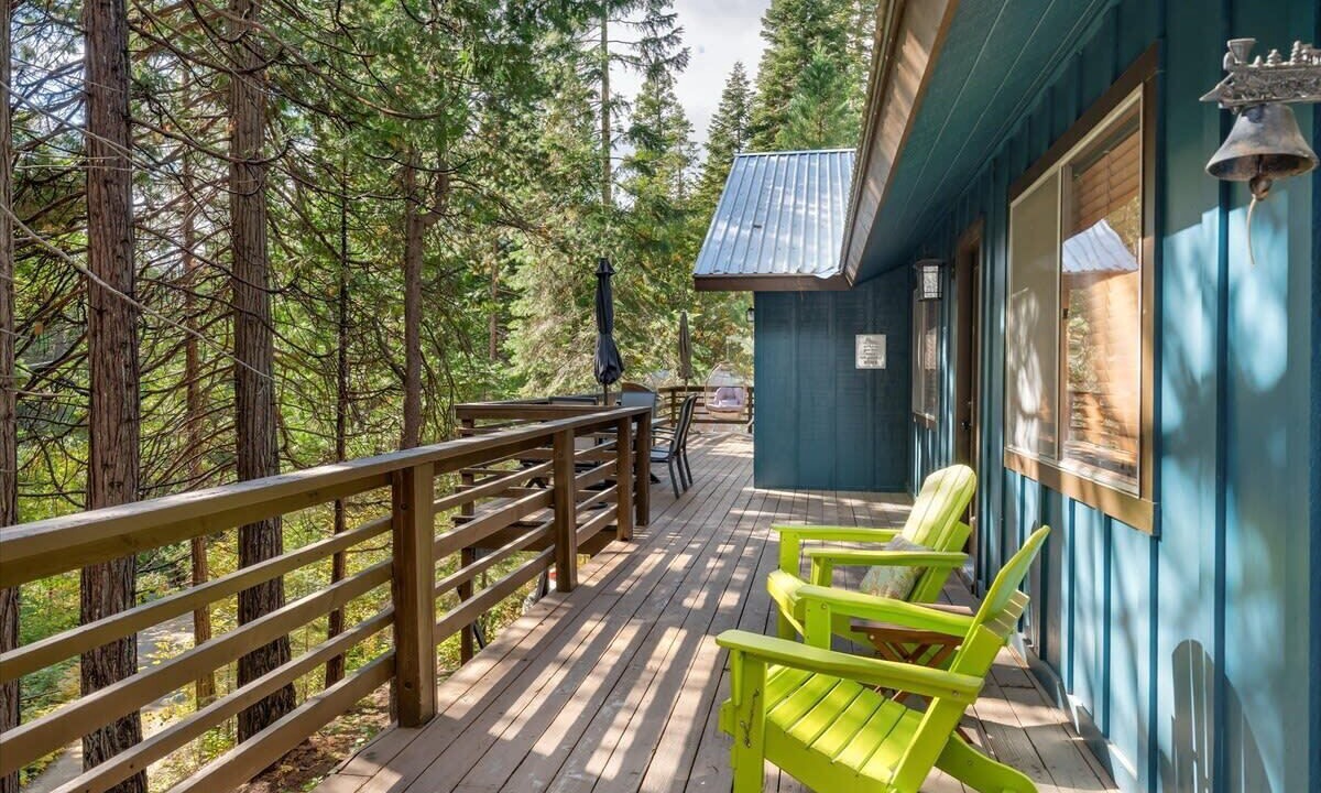 Photo of Outdoor in Sugar Pine