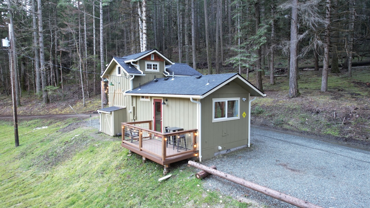 Photo of Outdoor in Sunny Valley