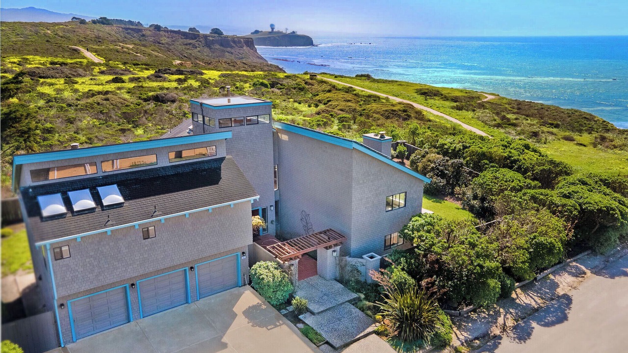 Photo of Outdoor in Moss Beach