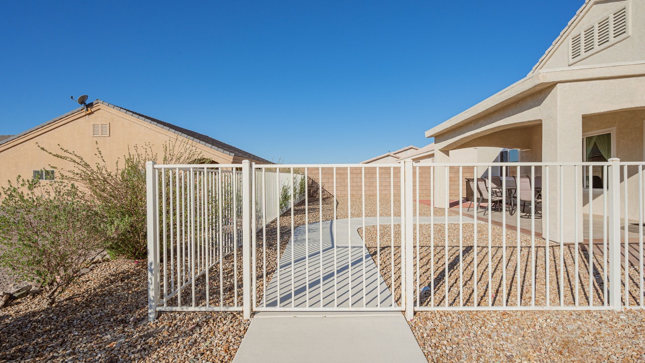 Photo of Patio Balcony in Sunridge Estates