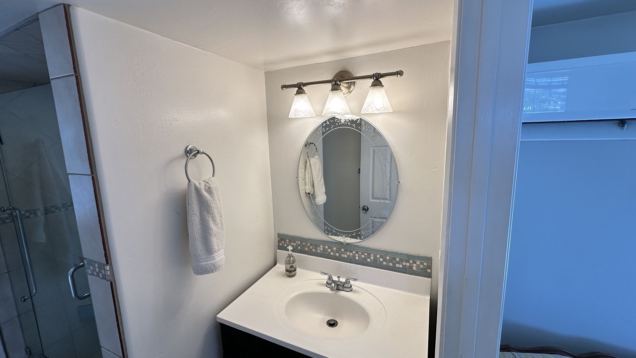 Photo of Bathroom in Winter Gardens