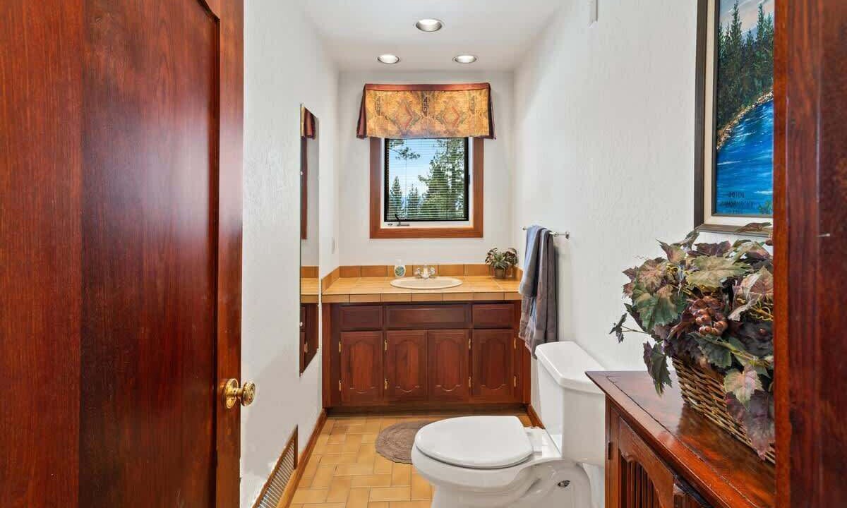 Photo of Bathroom in Dollar Point