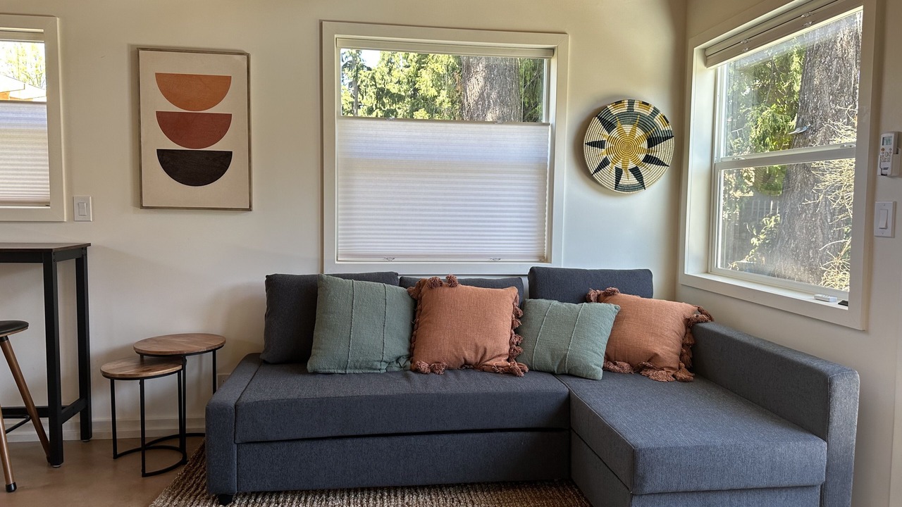 Photo of Livingroom in Roseway
