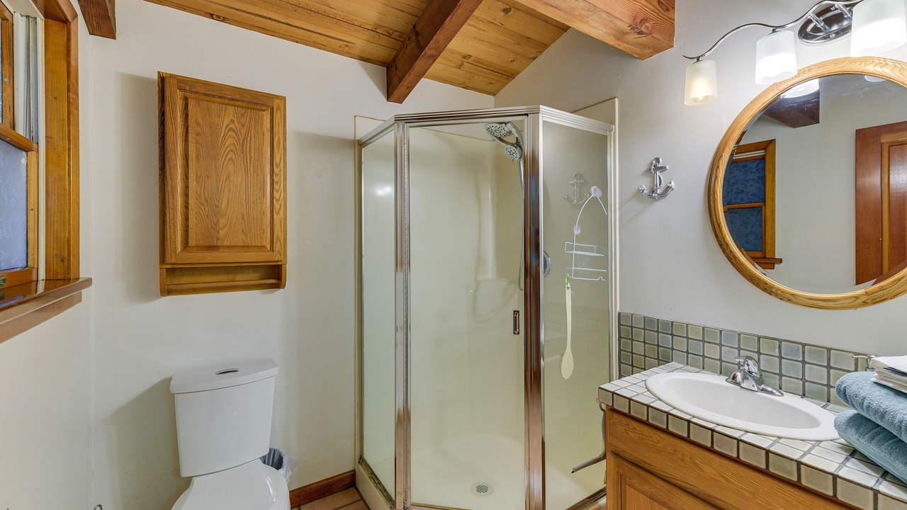 Photo of Bathroom in Gualala