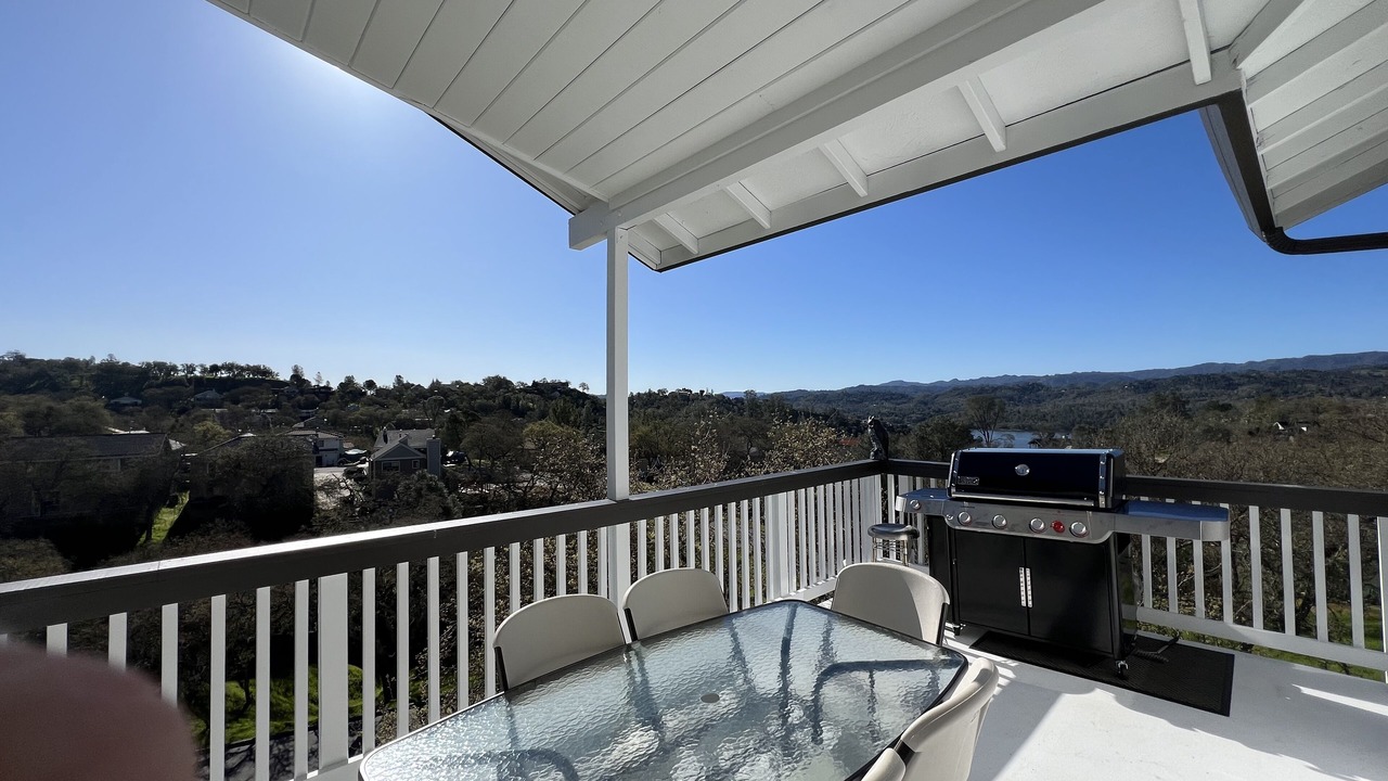 Photo of Outdoor in Oak Shores