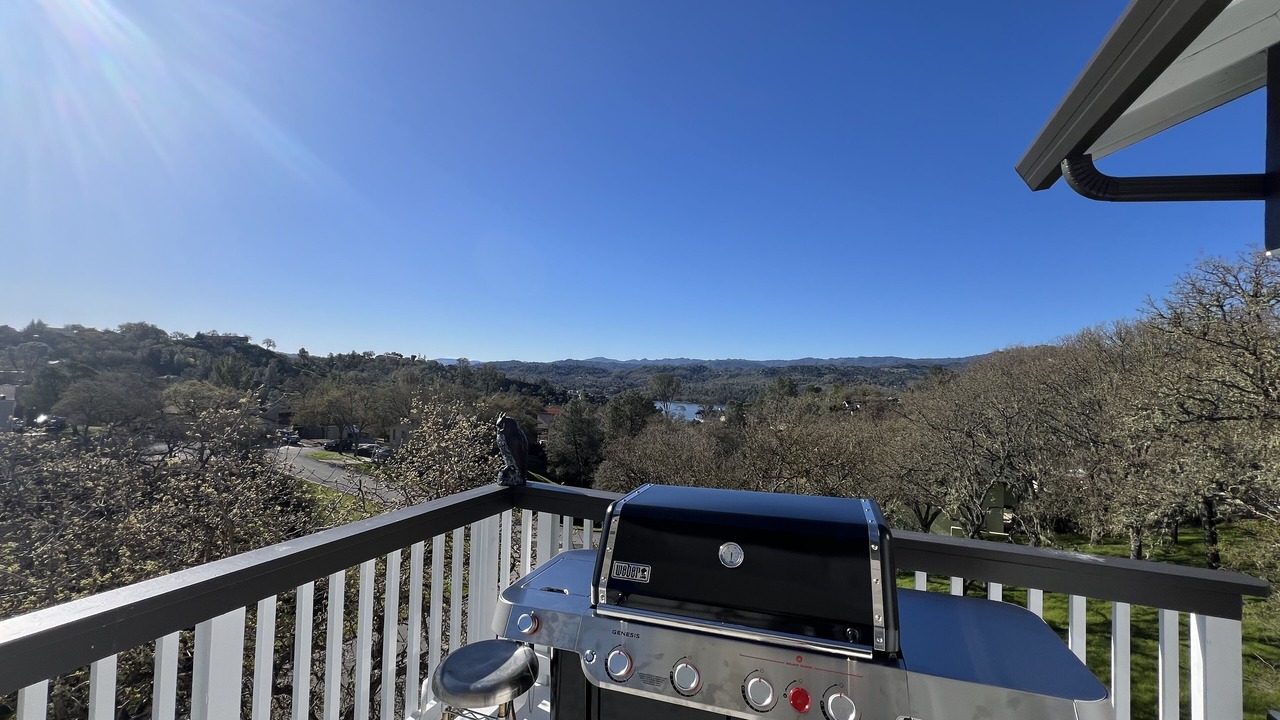 Photo of Outdoor in Oak Shores