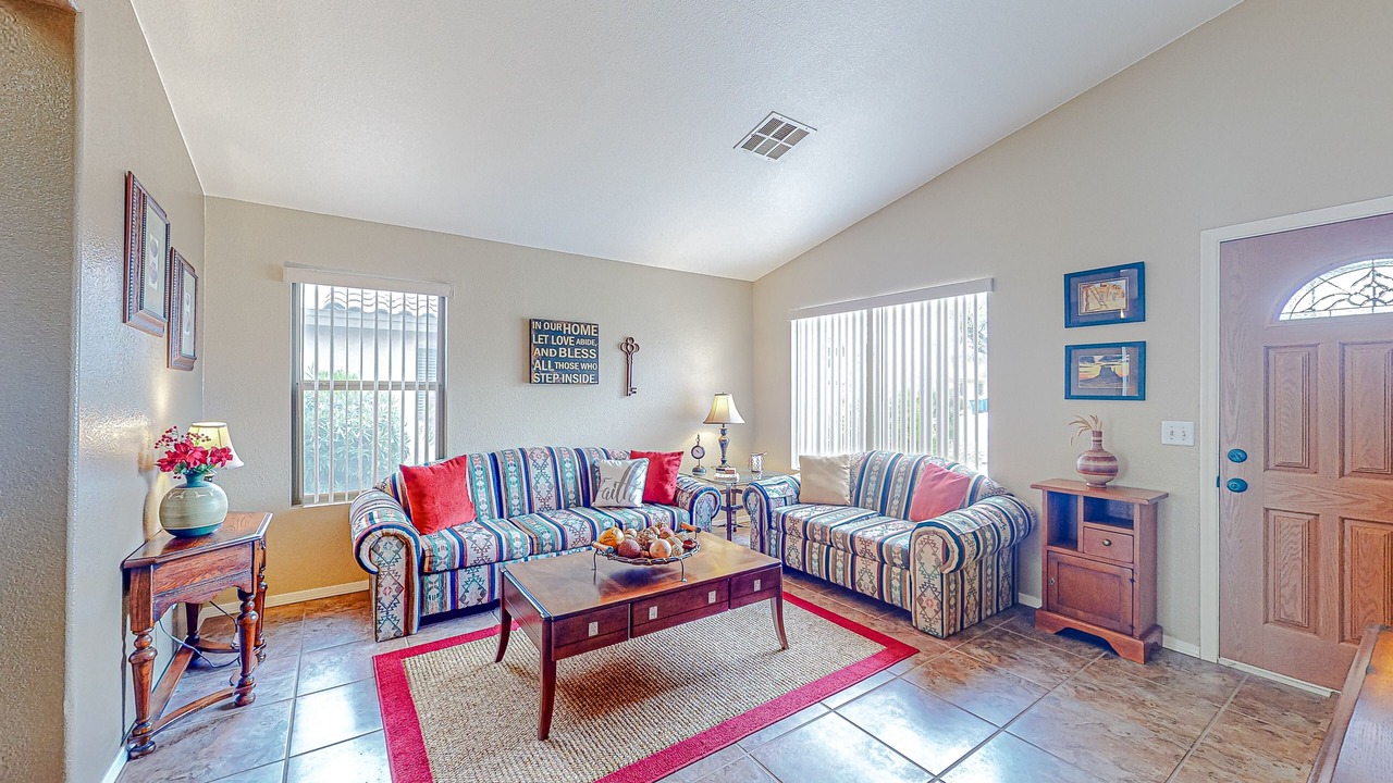 Photo of Livingroom in Apache Junction