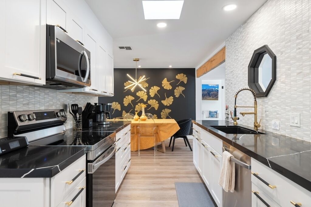 Photo of Kitchen in Desert Park Estates