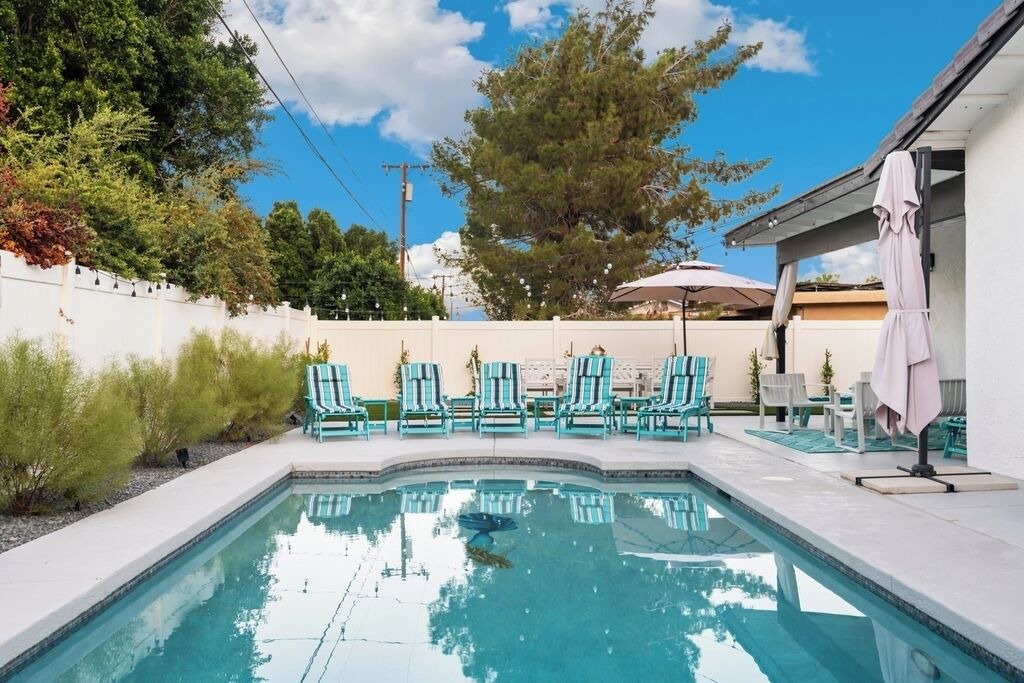 Photo of Outdoor in Desert Park Estates