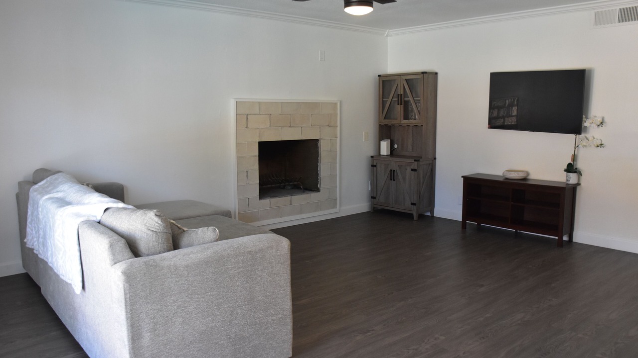 Photo of Livingroom in Glendale
