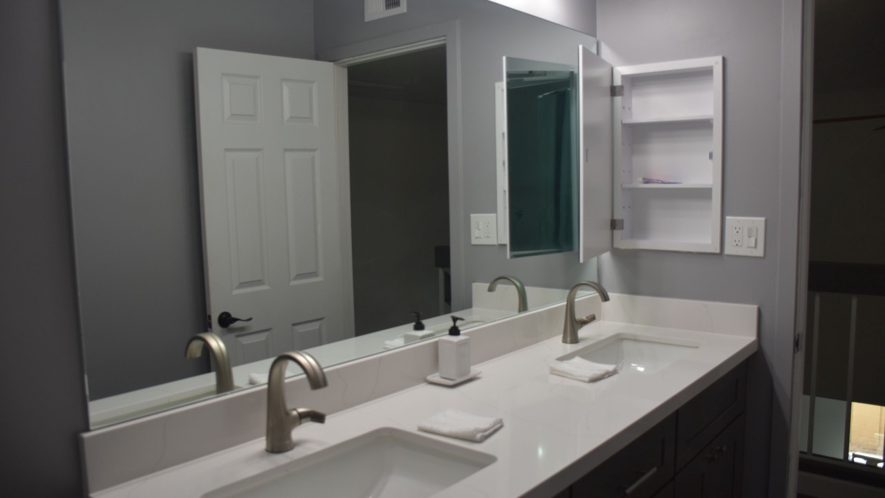 Photo of Bathroom in Glendale