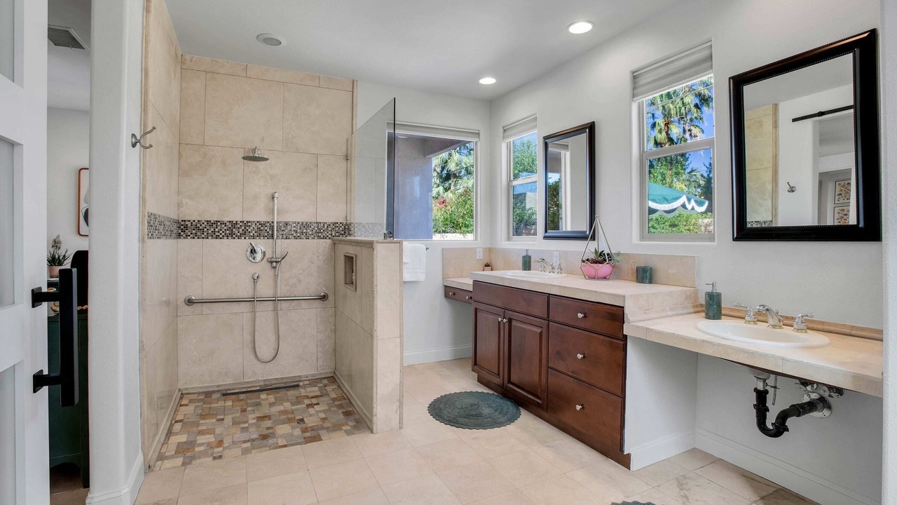 Photo of Bathroom in Palm Desert