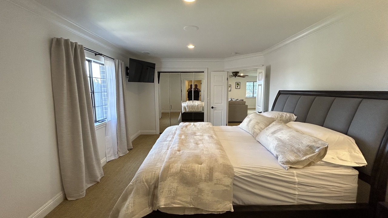 Photo of Bedroom in Victor