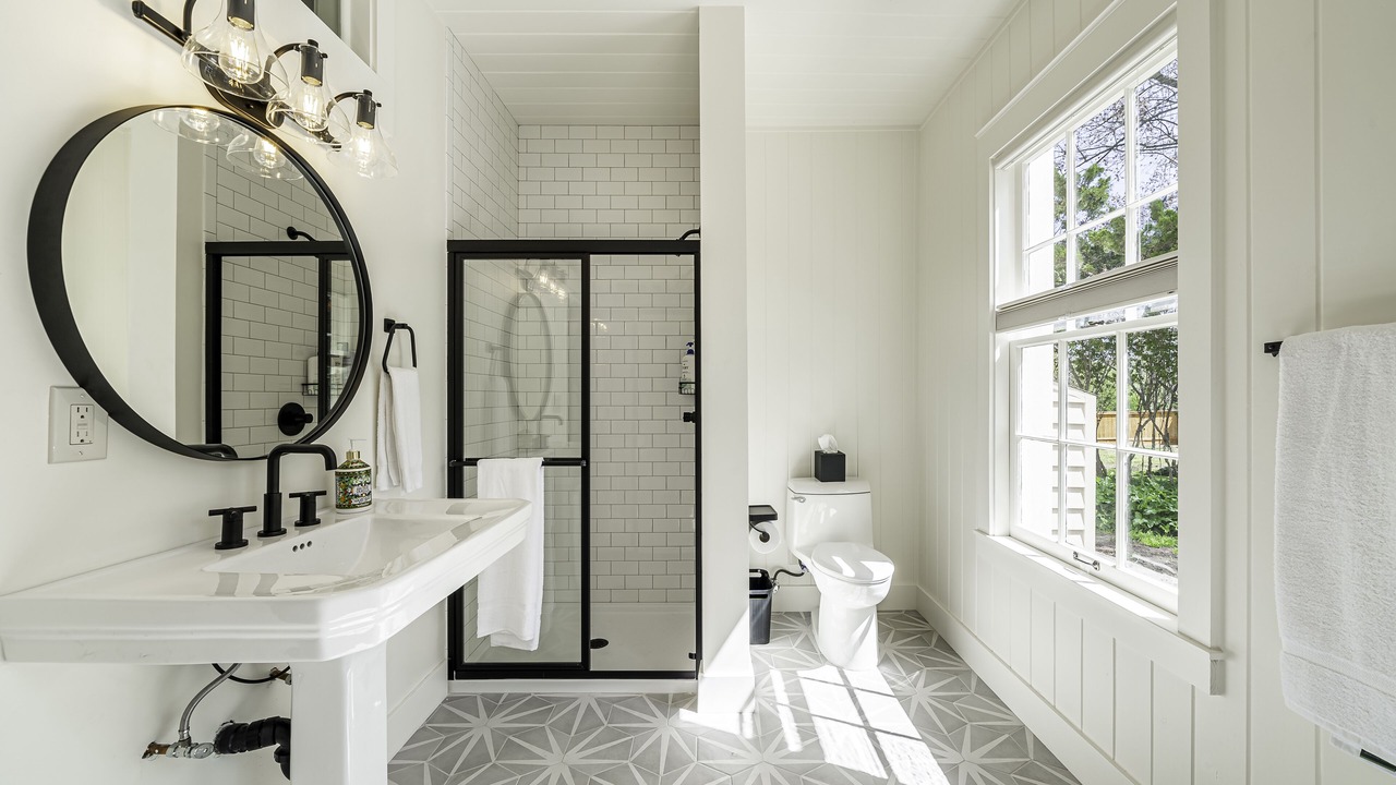 Photo of Bathroom in Ashland