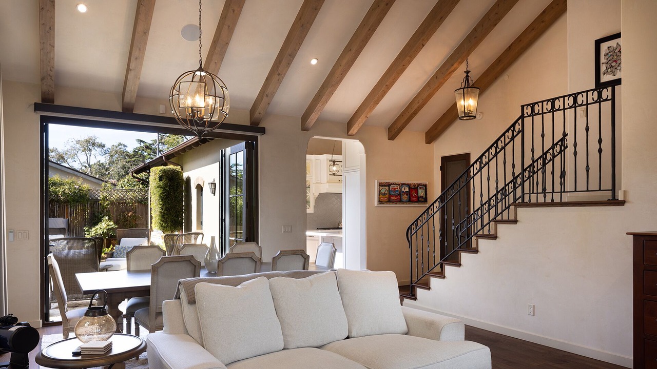 Photo of Livingroom in Carmel Point