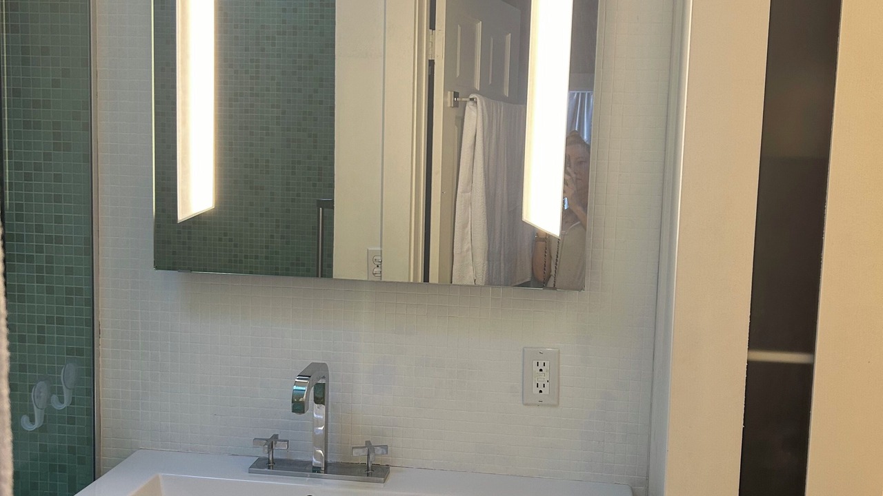 Photo of Bathroom in Upper Market