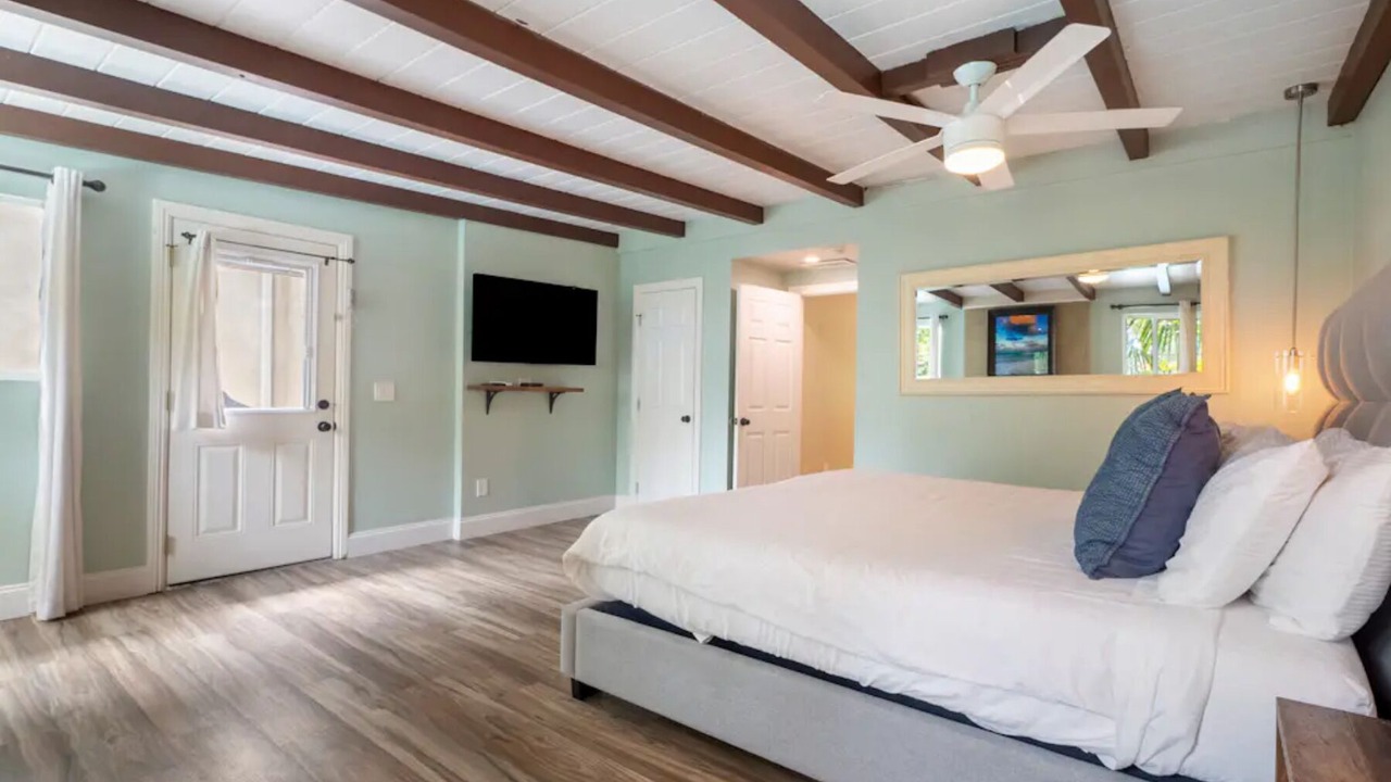 Photo of Bedroom in Beach Barber Tract