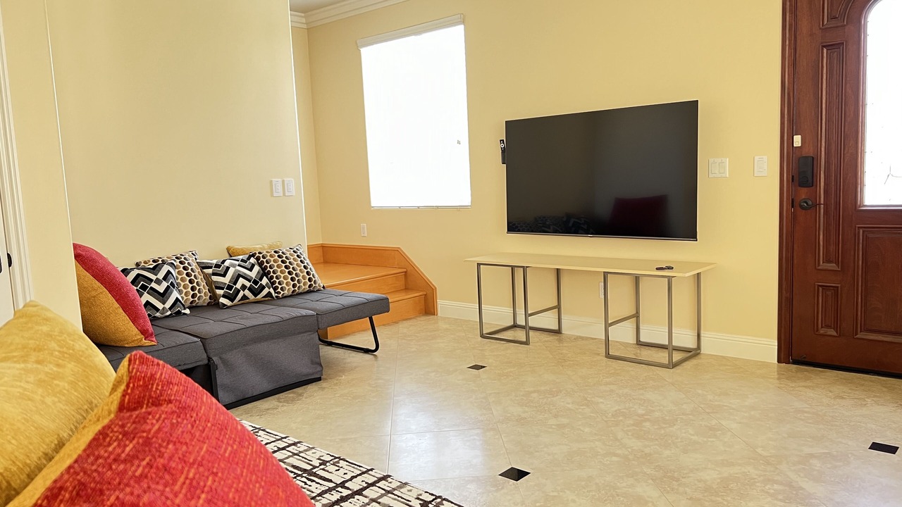 Photo of Livingroom in Azusa