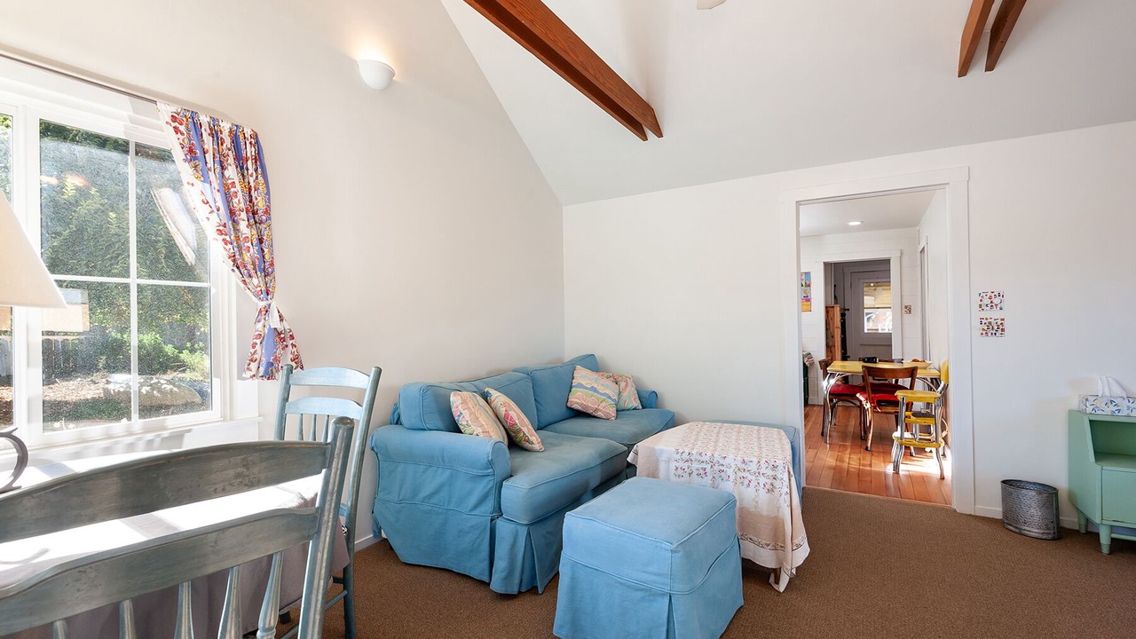 Photo of Livingroom in Baywood-Los Osos
