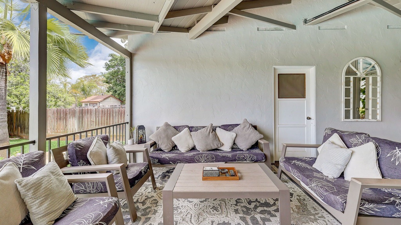 Photo of Livingroom in Spring Valley