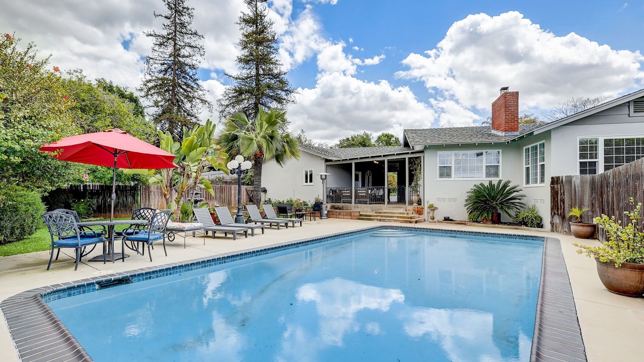 Photo of Outdoor in Spring Valley