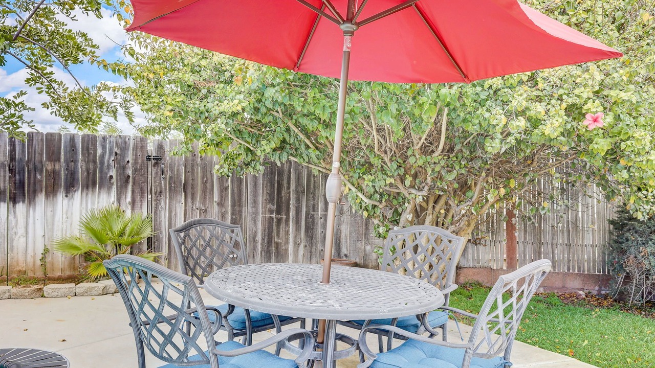 Photo of Outdoor in Spring Valley