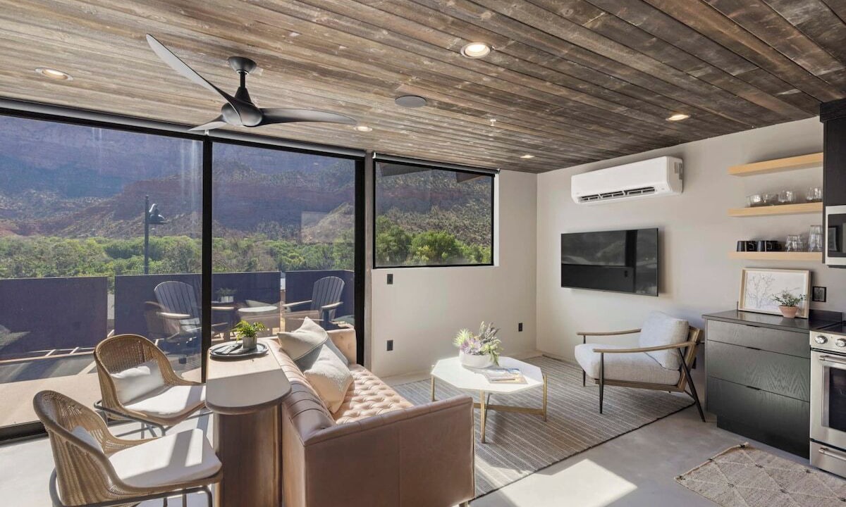 Photo of Livingroom in Zion National Park South Entrance
