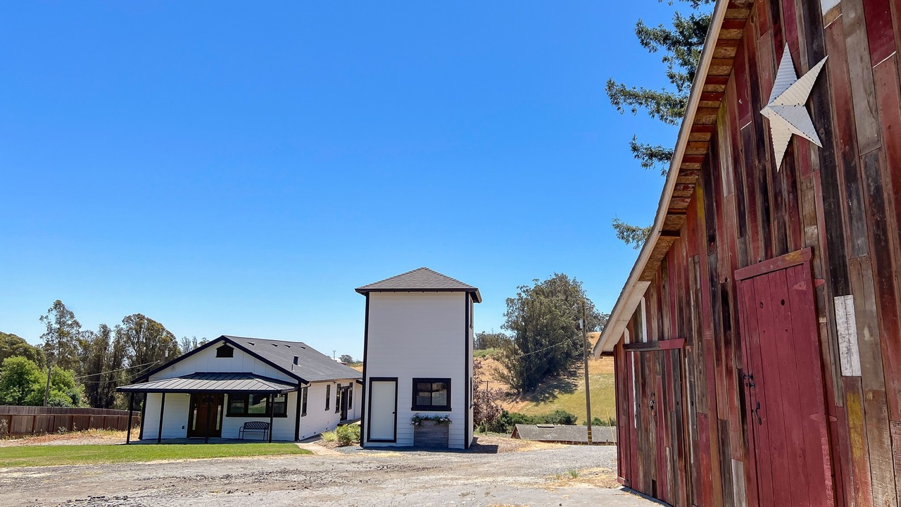 Photo of Outdoor in Penngrove
