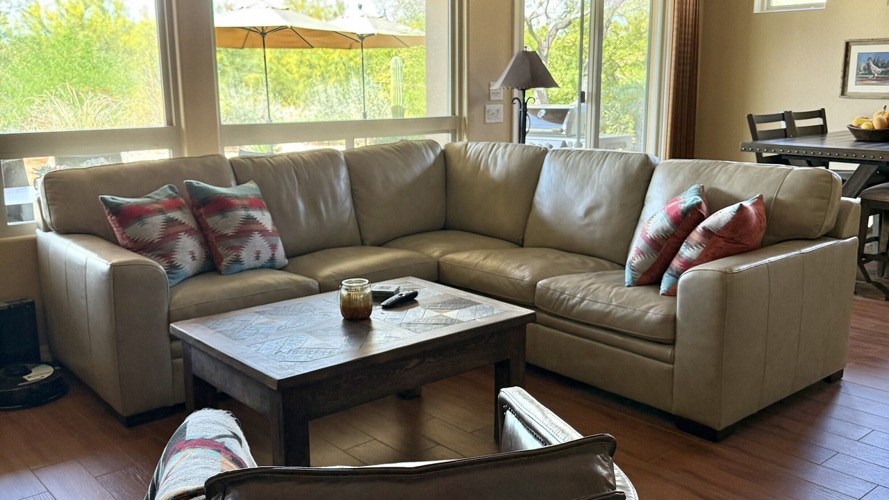 Photo of Livingroom in Vistancia
