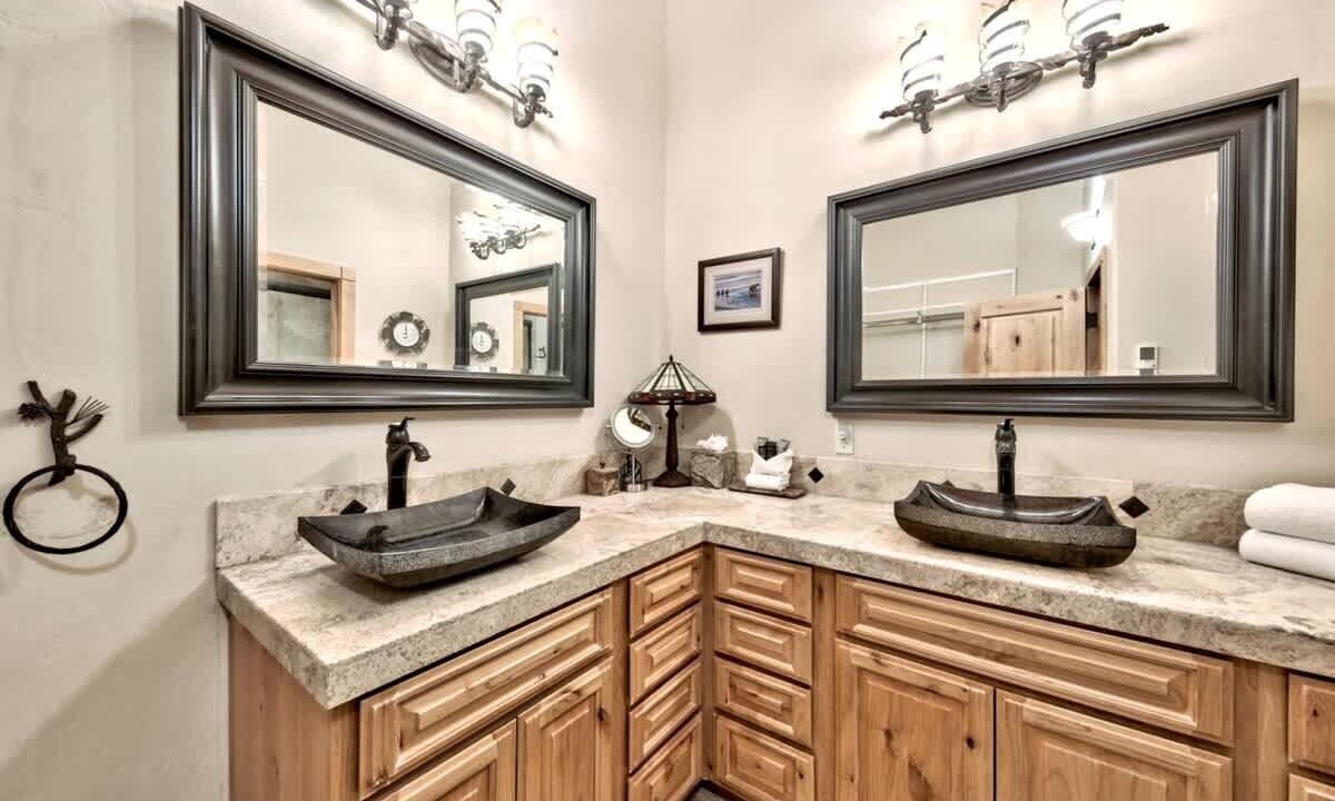 Photo of Bathroom in Truckee