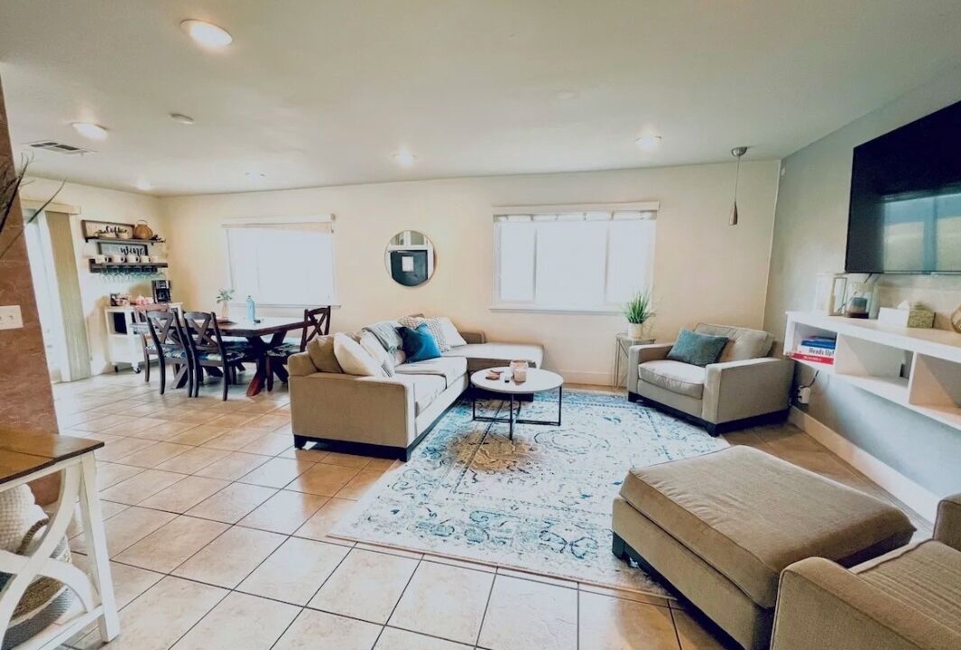Photo of Livingroom in Whitney Ranch