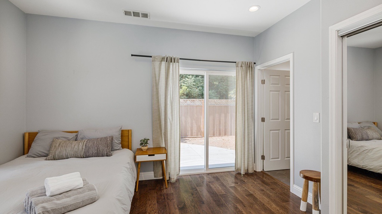 Photo of Bedroom in Willow Glen