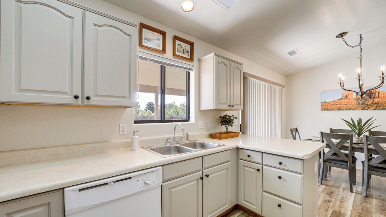 Photo of Kitchen in Cottonwood-Verde Village