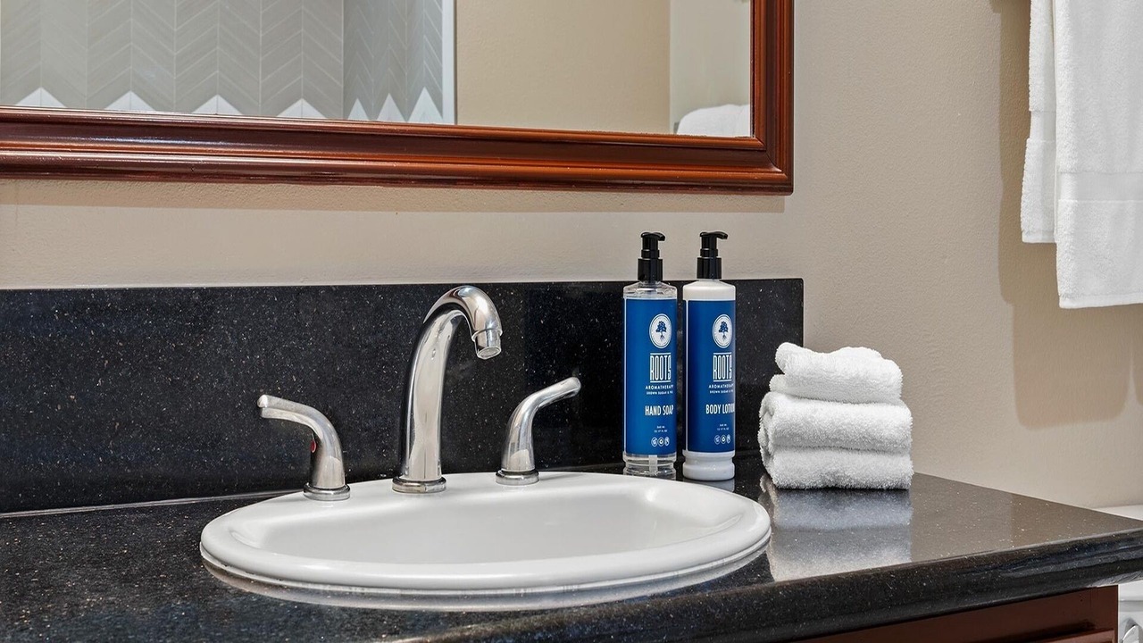 Photo of Bathroom in Gaslamp Quarter