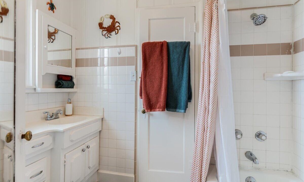 Photo of Bathroom in Morro Bay