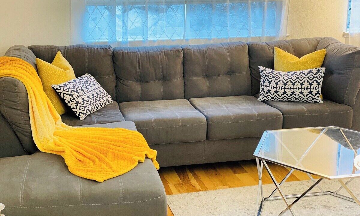 Photo of Livingroom in Northwest Reno