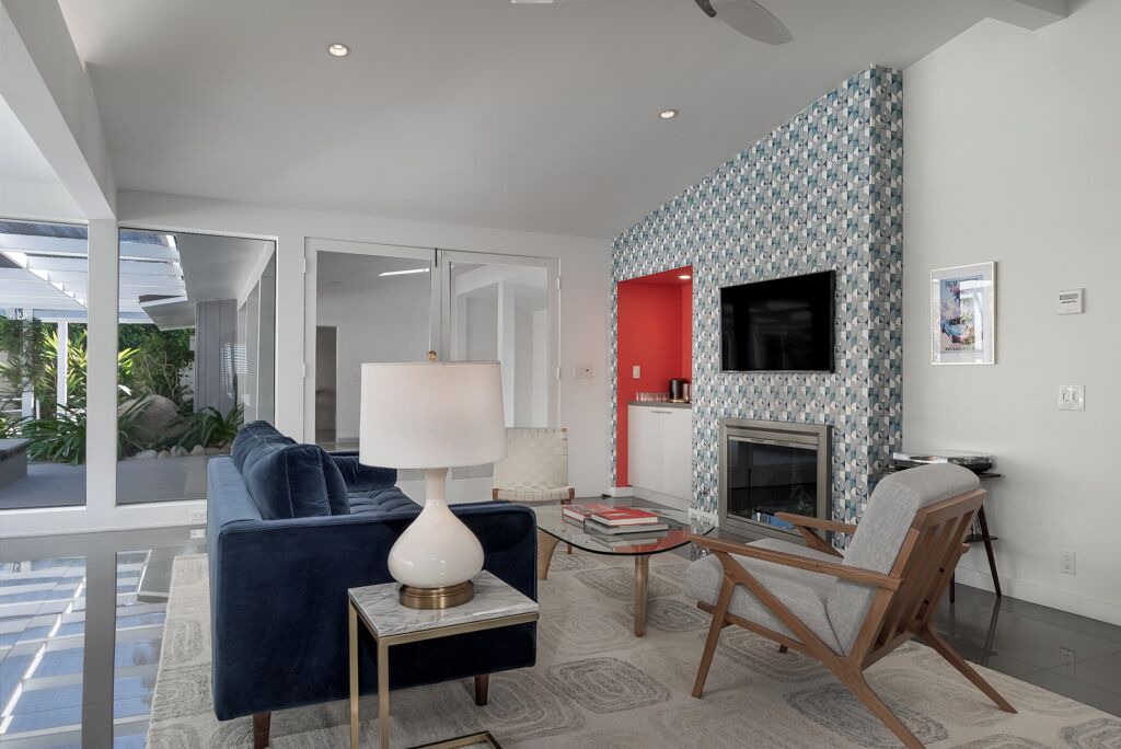 Photo of Livingroom in Tahquitz River Estates